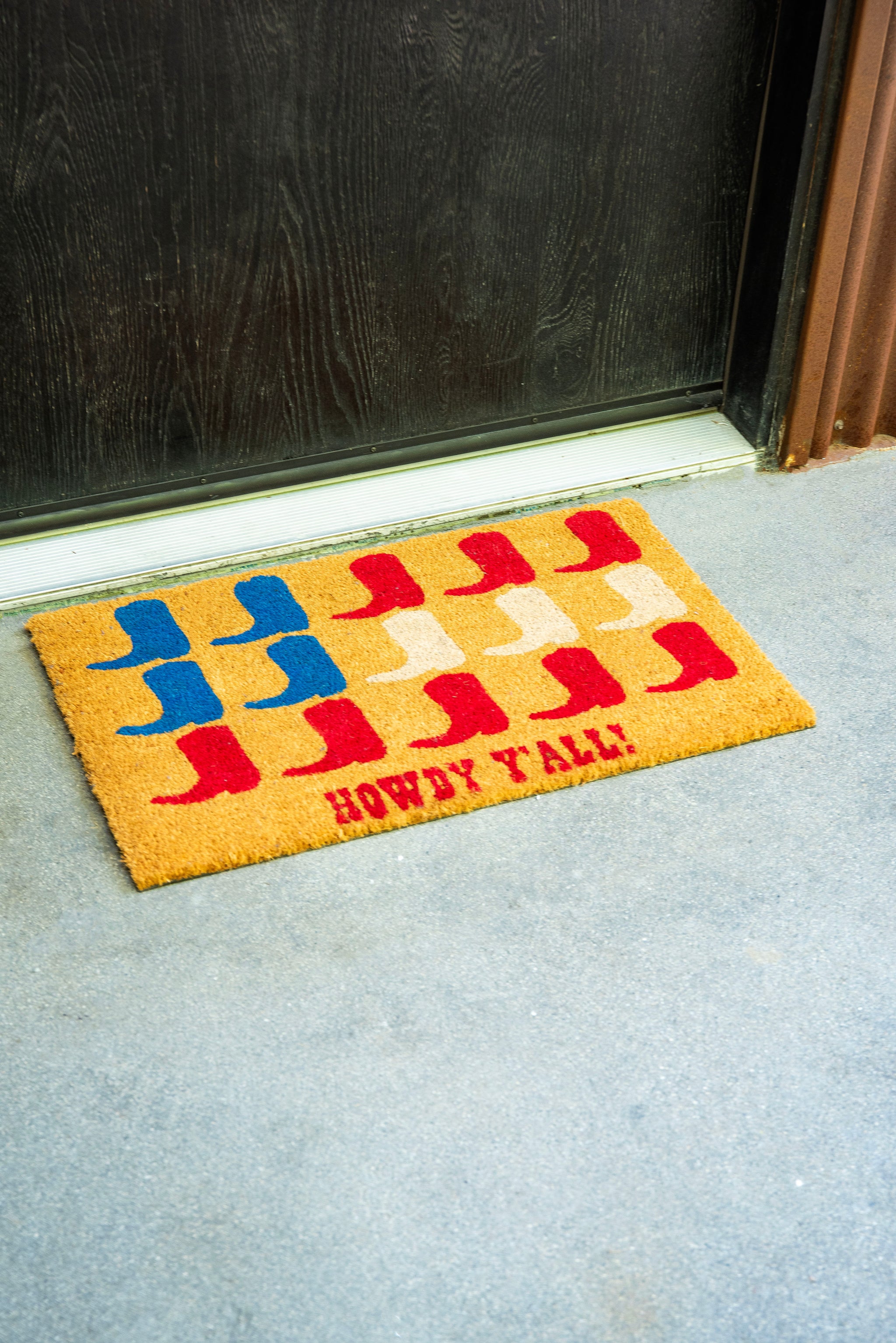 Toxic Home Howdy Y'all Doormat